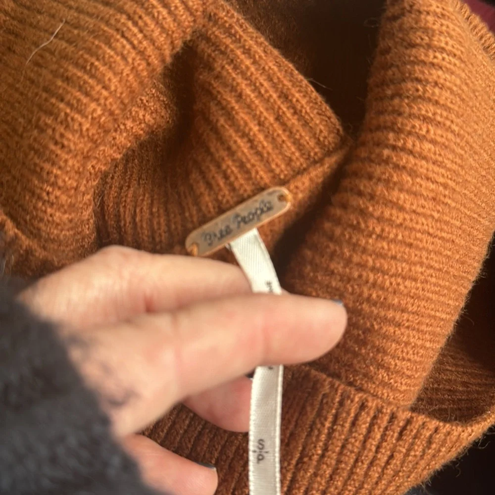Free People : pink and brown over sized sweater : Small - Picture 6 of 6